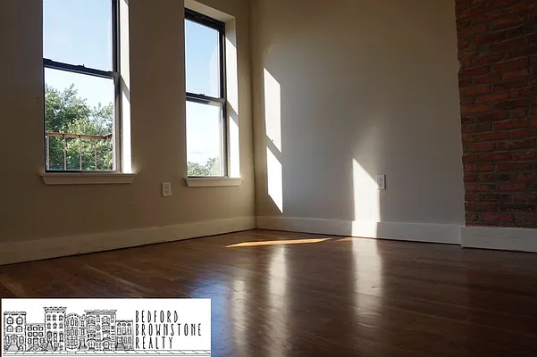 Rented by Bedford Brownstone Realty | media 17