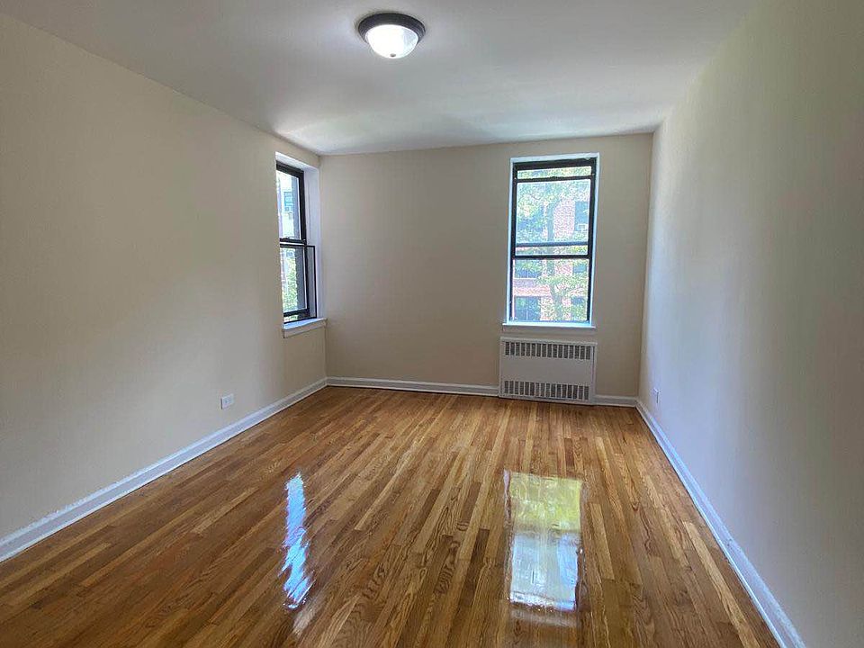1st image of 14055 Burden Cres APT 5F
