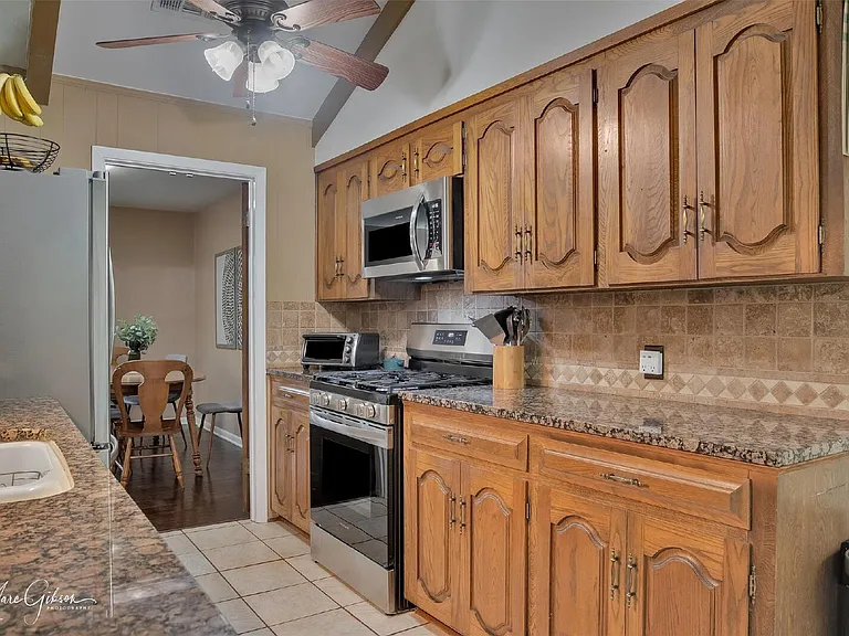 7440 Camelback Dr — Photo 7