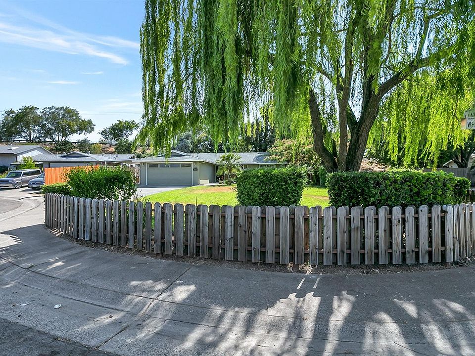 1st image of 6209 Whitecliff Way