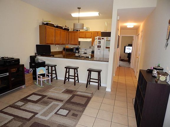 4th image of 1824 Whispering Oaks Ln #A