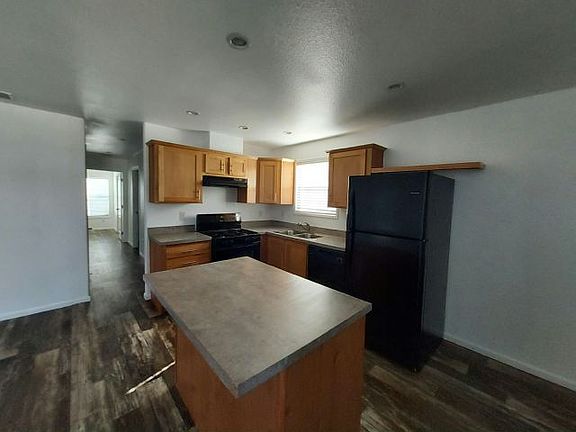 5th image of 2038 Palm St #4