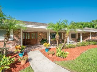 3208 Lake Breeze Dr, Haines City, FL 33844