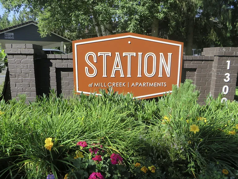 Station at Mill Creek Apartments — Photo 16