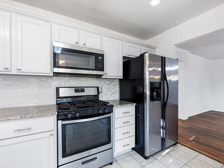 14306 Spring Marsh Ct — Photo 11