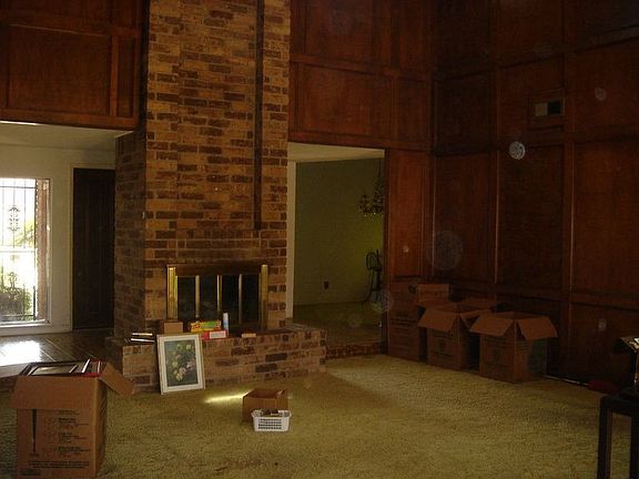 3rd image of 7602 Portal Dr