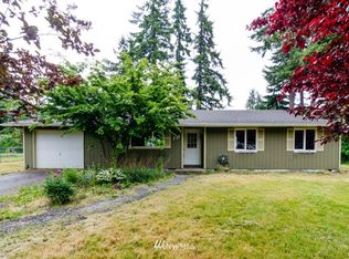 131 Raintree Loop S, Rainier, WA 98576