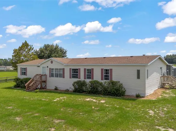 16730 SE 152nd Place Rd, Weirsdale, FL 32195