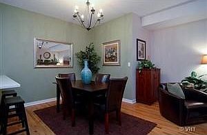 3rd image of 1714 W Belmont Ave #P4