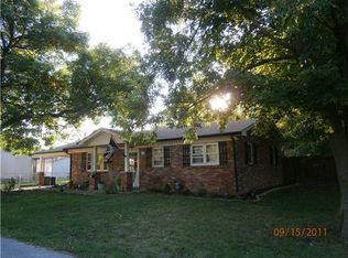 5518 S Wood St, Fountaintown, IN 46130
