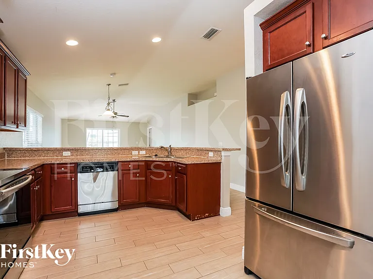 14435 Barley Field Dr — Photo 6