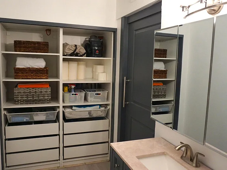 600 W 9th St #612 — Photo 16