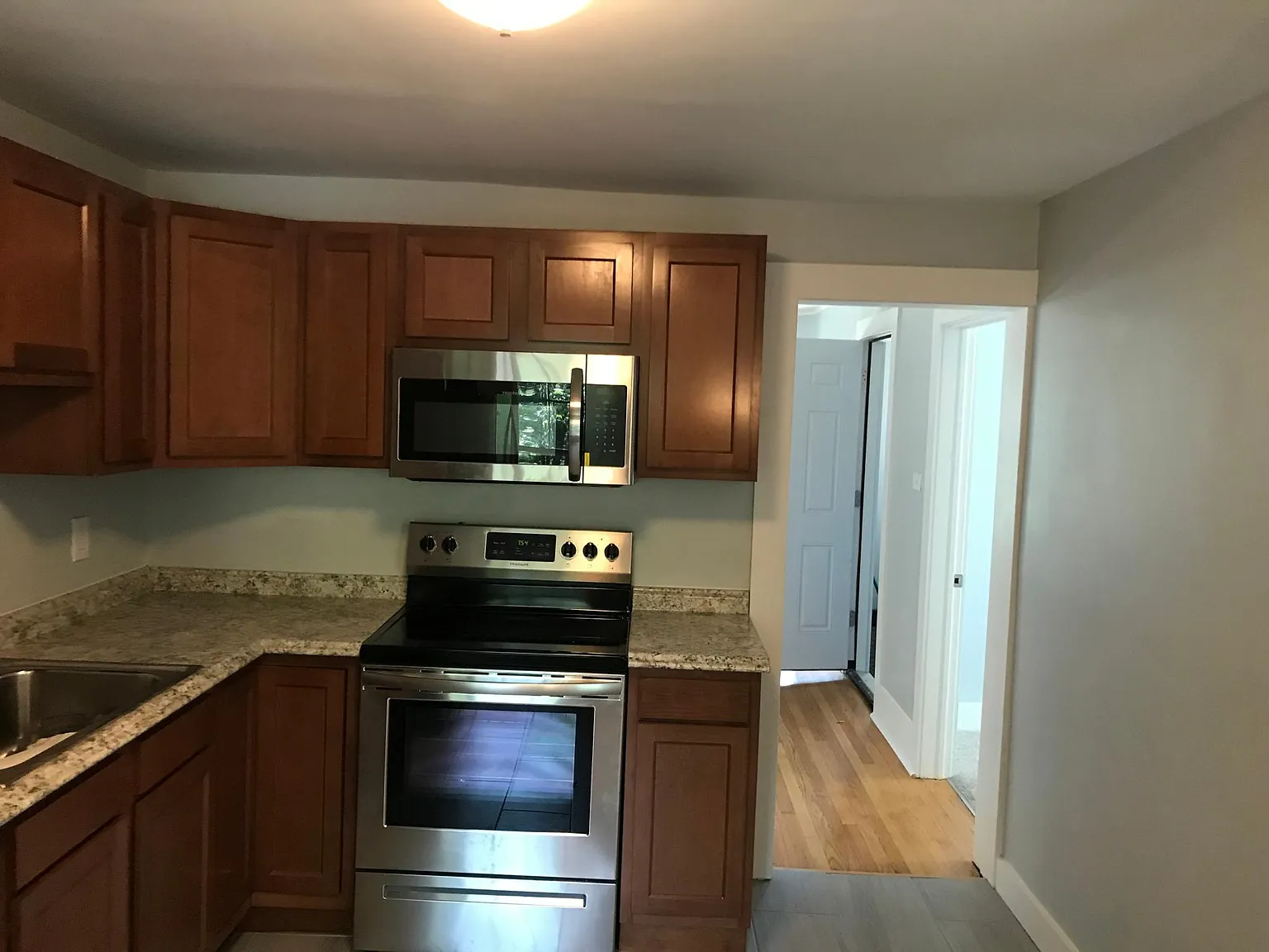 249 Church St — Photo 3
