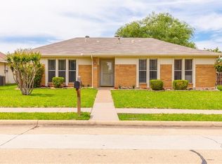 2007 Toulon Ln, Carrollton, TX 75007
