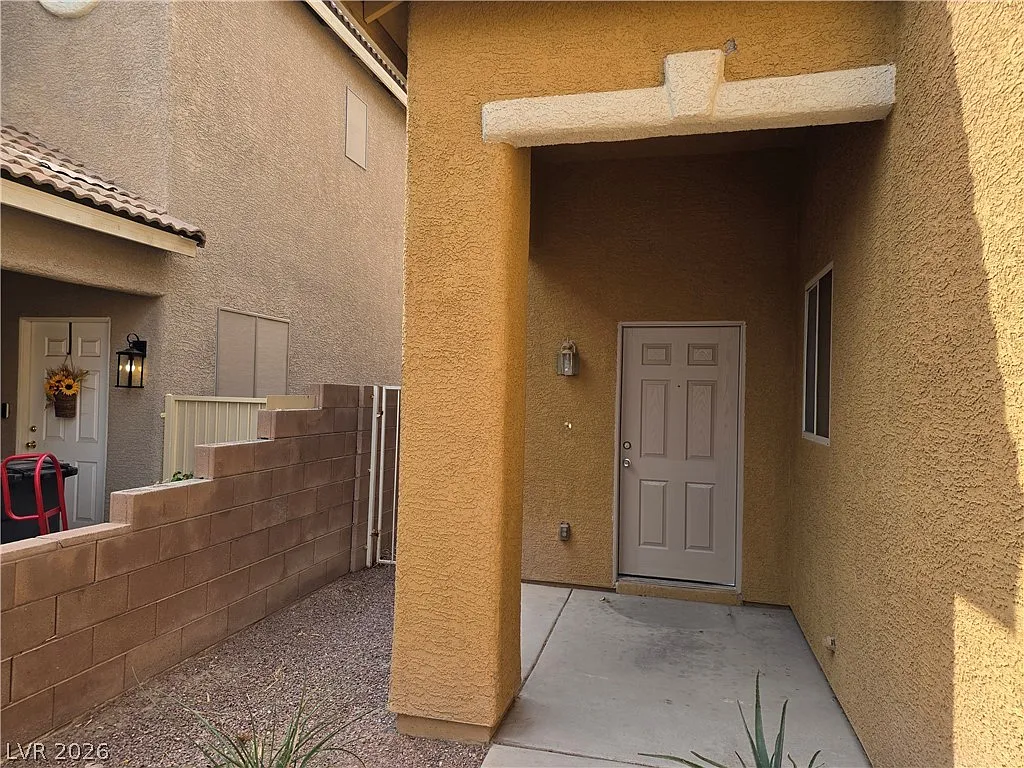3 bed, 2.5 bath, 1754 sqft, $1,875 — Photo 4