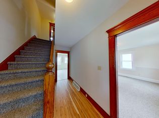 11 Exeter St, Easthampton, MA 01027