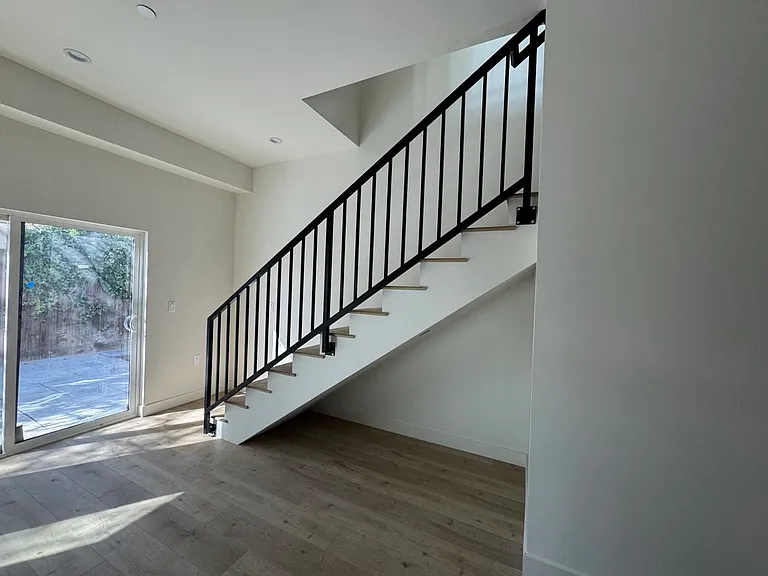 8351 Tunney Ave — Photo 5