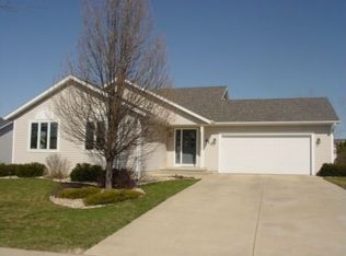 613 Corinth Trl, Madison, WI 53718