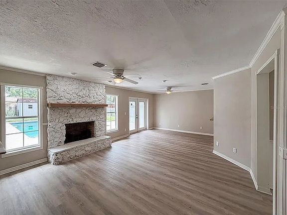 2nd image of 4279 NE 32nd Cir #1