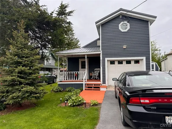 43804 2nd St, Redwood, NY 13679