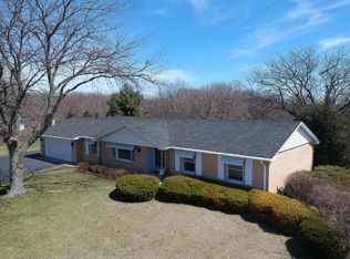 N844 Daisy Dr, Genoa City, WI 53128