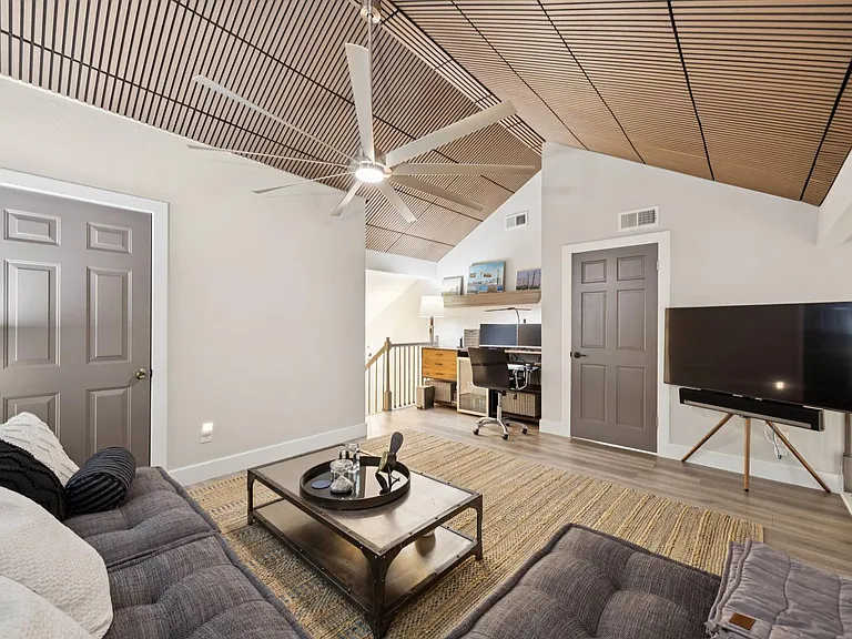 500 River Rd #106 — Photo 24