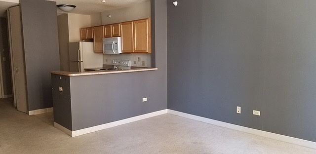 1st image of 222 N Columbus Dr APT 706
