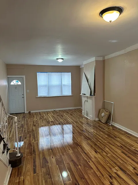 3 bed, 1128 sqft, $1,650 — Photo 2