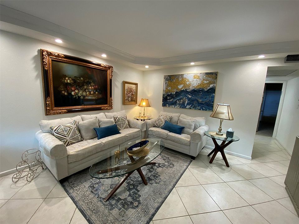 1st image of 105 Richmond A #105