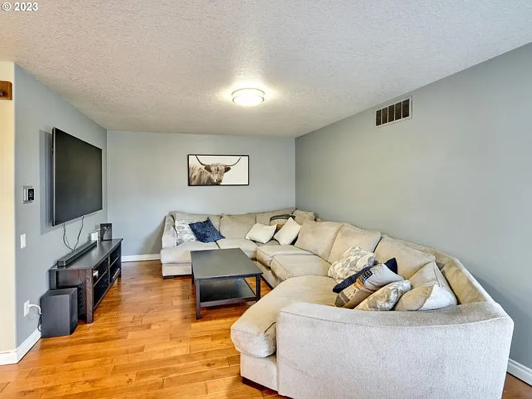 11155 SW Apalachee St — Photo 18
