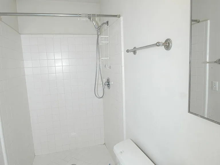 2440 Parmenter Blvd #63 — Photo 12