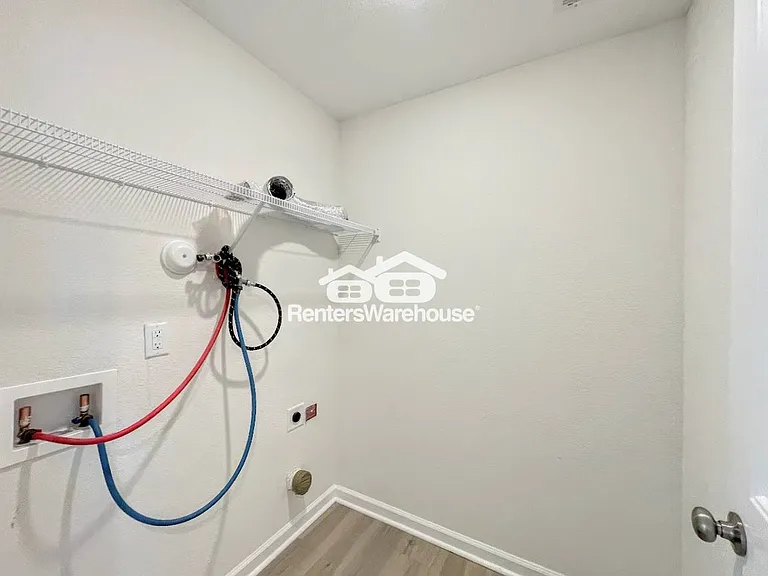 553 McFarland Rd — Photo 22