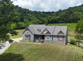 2145 Honey Prong Rd, Hartsville, TN 37074