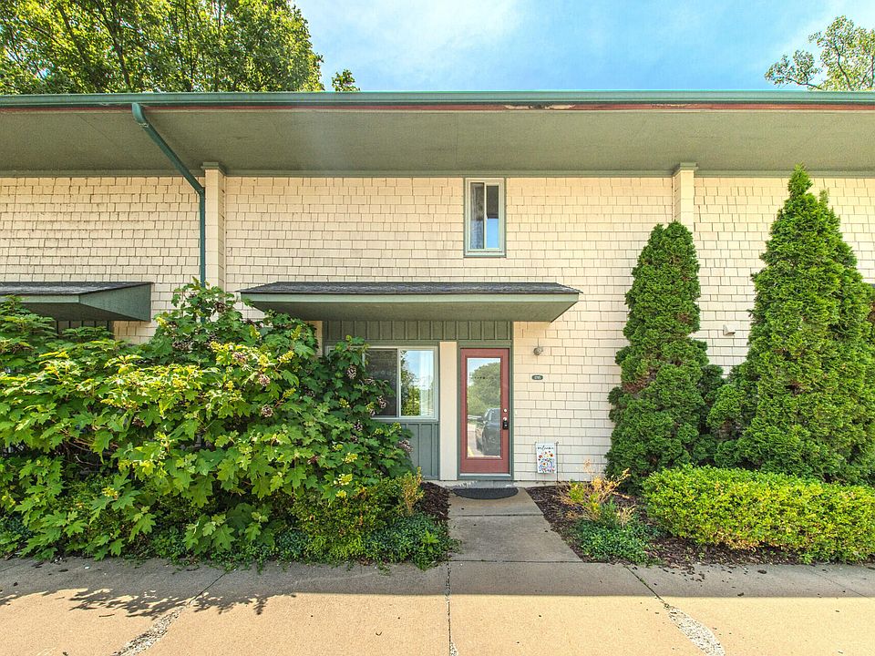 1st image of 1795 Hideaway Ln