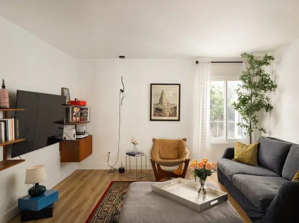 13754 Mango Dr, Del Mar, CA 92014