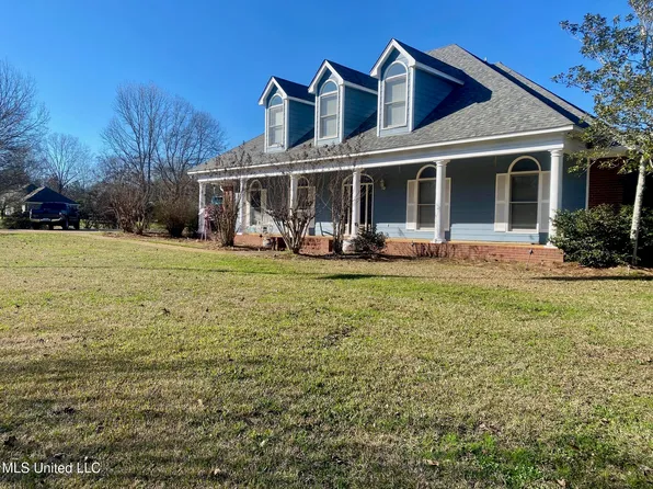 716 Whitfield Rd, Brandon, MS 39042