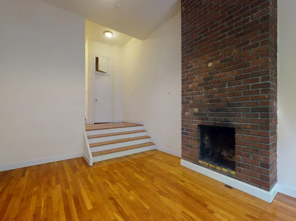 227 East 11th Street image 1 of 9