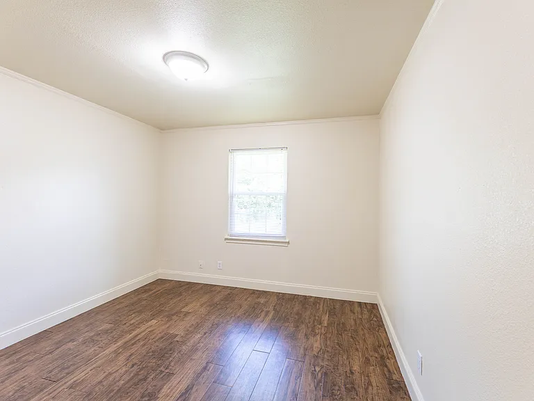 2627 Tealford Dr — Photo 14