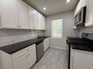59-23 69th Pl #1, Maspeth, NY 11378