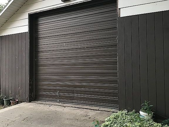 3rd image of 59206 370th St