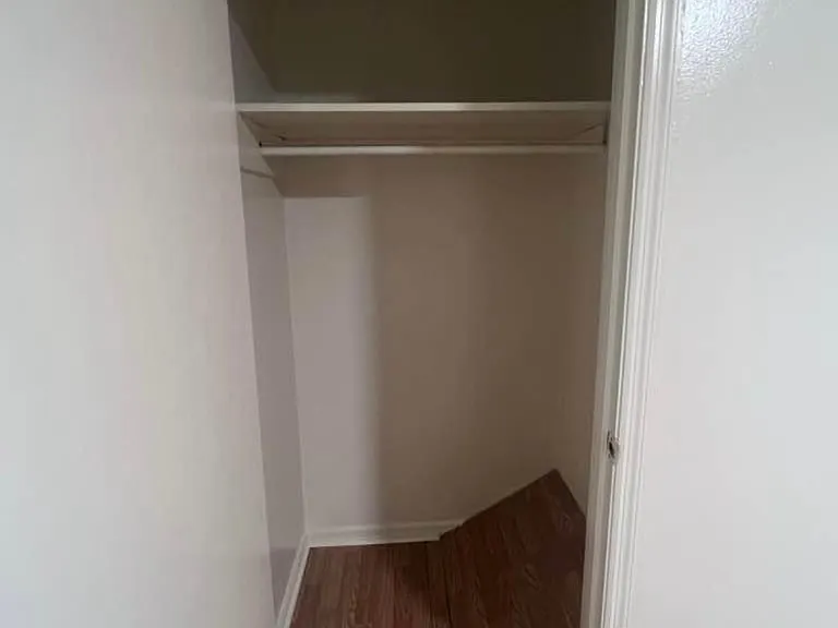 4112 Glendon Rd — Photo 14