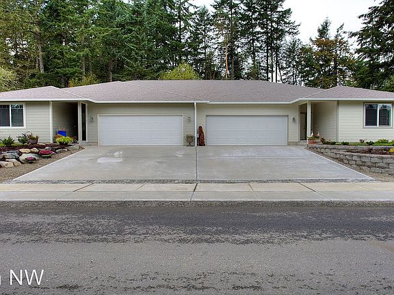 2nd image of 14012 87th Avenue Ct NW