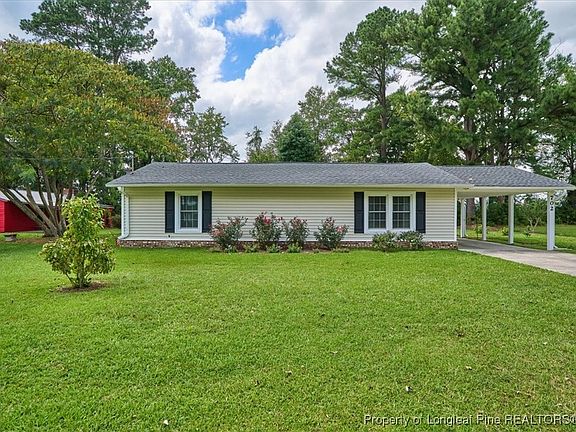 2nd image of 702 Smith Cir