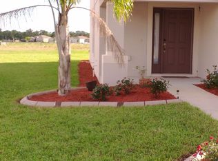 7240 Lumber Port Dr, Ruskin, FL 33573