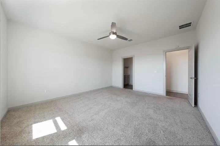 10805 Meris Ln — Photo 14