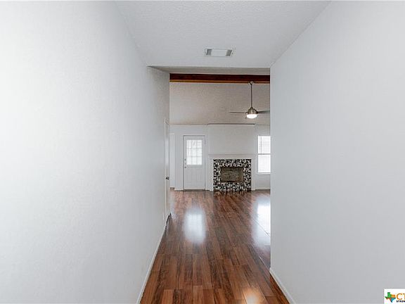 5th image of 3306 Timber Oak Dr