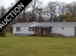 N8251 River Rd, New Lisbon, WI 53950