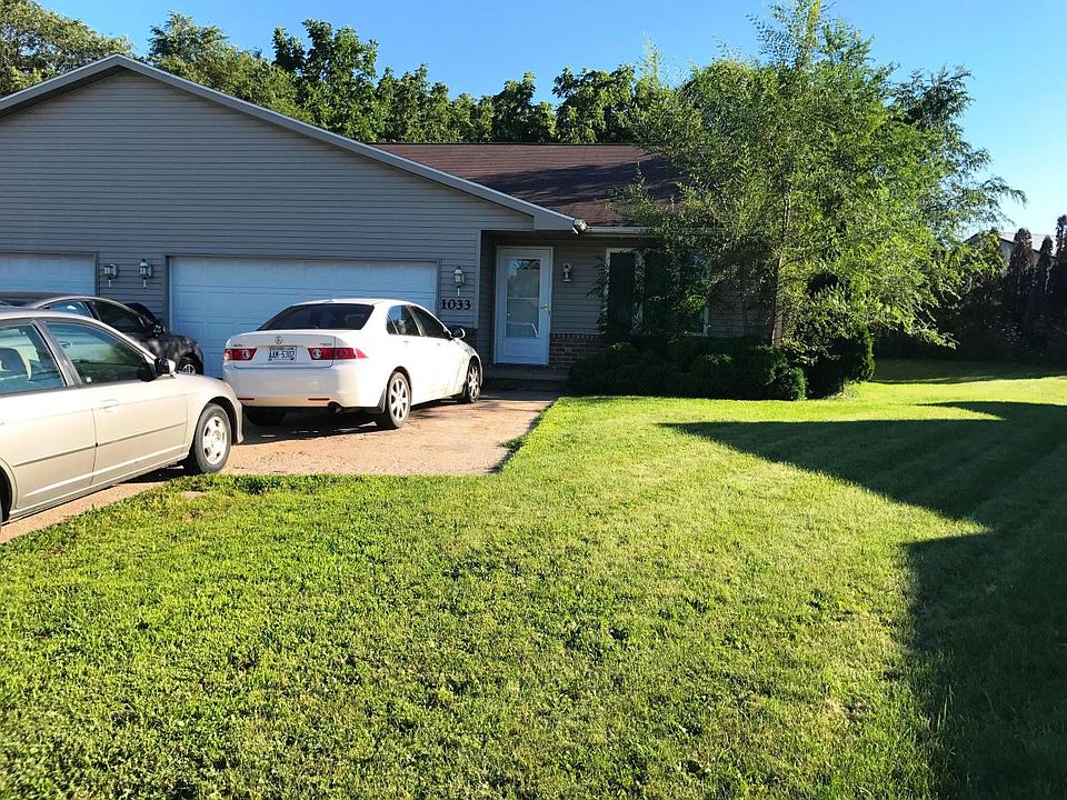 2 Car Garage with parking available in driveway