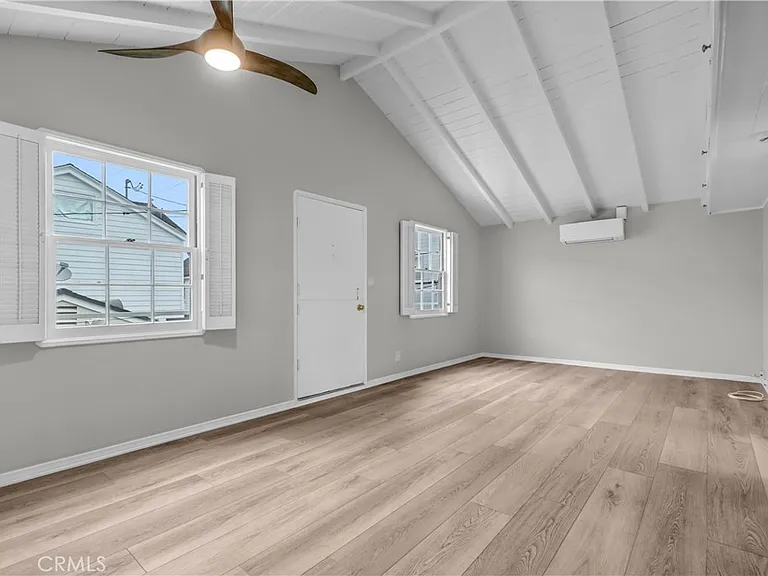 320 Sapphire Ave — Photo 11