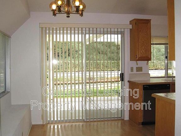 3rd image of 22823 Fir Ct
